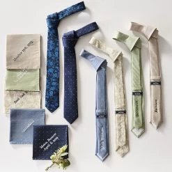 Bulletin Dot Tie | 1 -Grocery Store bulletin dot tie c 4