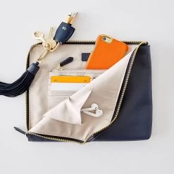 Commute Clutch | 4 -Grocery Store commute clutch c 4