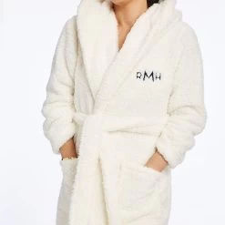 Cozy Sherpa Robe | 6 -Grocery Store cozy sherpa robe c 2