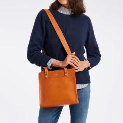 Essential Leather Tote | 7 -Grocery Store essential leather tote 1 c 2