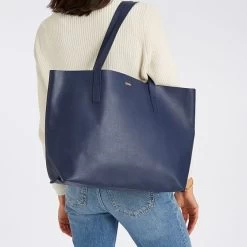 Everyday Italian Leather Tote | 5 -Grocery Store everyday italian leather tote 1 c