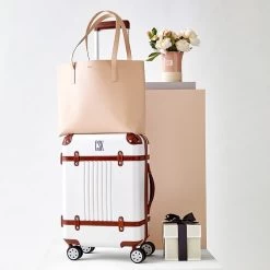 Everyday Italian Leather Tote | 5 -Grocery Store everyday italian leather tote c 5