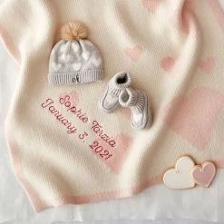 Heart Knit Baby Blanket | 1
