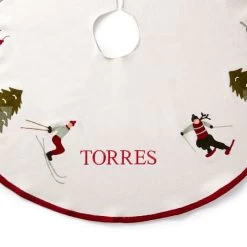 Hand Embroidered Wool Tree Skirt | 1 -Grocery Store img100c 20