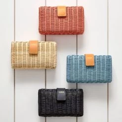 Isla Wicker Clutch | 4