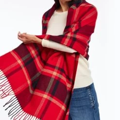Italian Plaid Blanket Scarf | 30 27 Italian Plaid Blanket Scarf | 30 -Grocery Store italian plaid blanket scarf 2 c