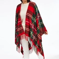 Italian Plaid Poncho | 4 -Grocery Store italian plaid poncho c 3