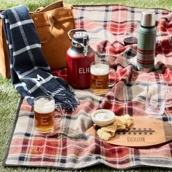 GrowlerWerks Go | 1 -Grocery Store pendleton thermos c