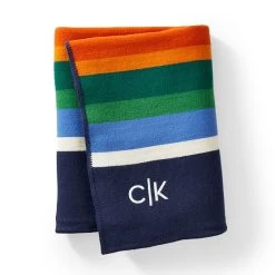 Pendleton Throw With Leather Carrier | 2 -Grocery Store pendleton throw with leather carrier 3 c 1