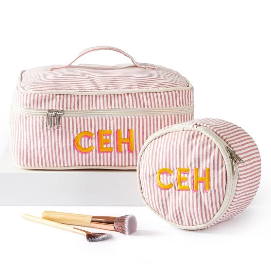 Pinstripe Circle Travel Case | 3 11 Pinstripe Circle Travel Case | 3 - Image 9