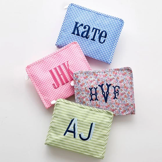 Riley Patterned Pouch | 4 3 Riley Patterned Pouch | 4