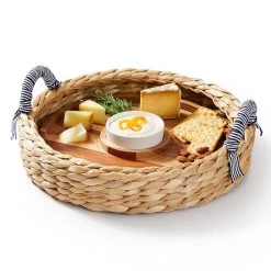 Seagrass Chip And Dip Tray | 1 -Grocery Store seagrass chip and dip tray c 2