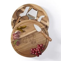 Swivel Cheese Board And Knives Set | 1 -Grocery Store swivel cheese board and knives set 1 c