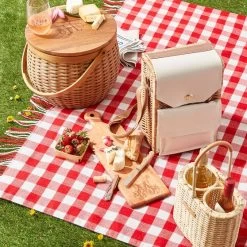 Round Wicker Picnic Basket | 1