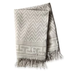 Zig Zag Throw Blanket | 1